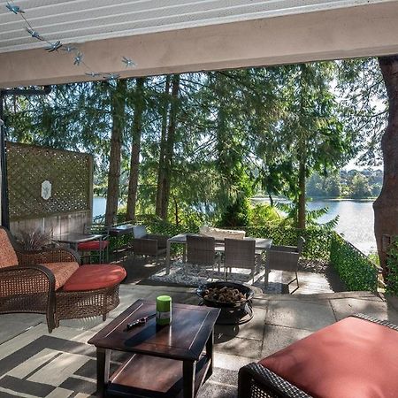 Willow Suite - Lakeside Retreat ビクトリア エクステリア 写真