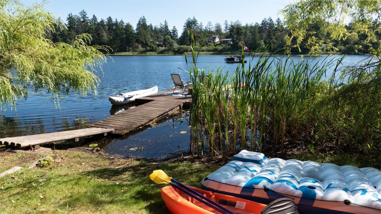 Willow Suite - Lakeside Retreat ビクトリア エクステリア 写真