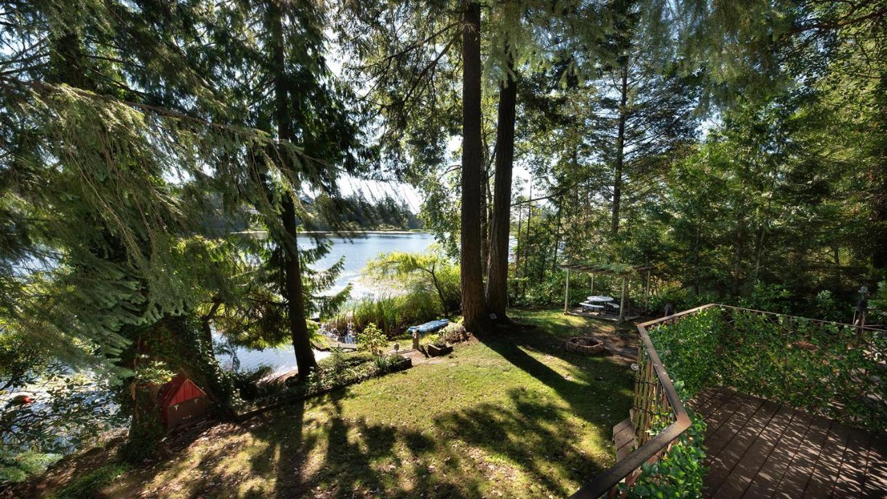 Willow Suite - Lakeside Retreat ビクトリア エクステリア 写真